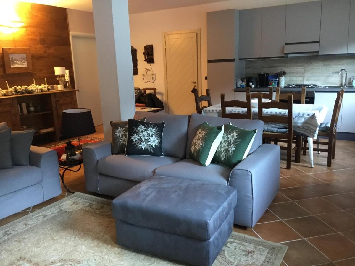 Appartamento Ottoz Aosta Exteriör bild