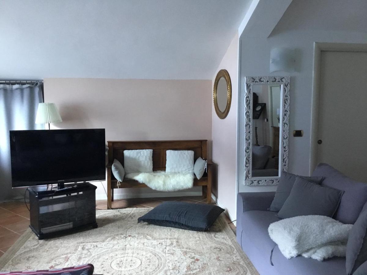 Appartamento Ottoz Aosta Exteriör bild